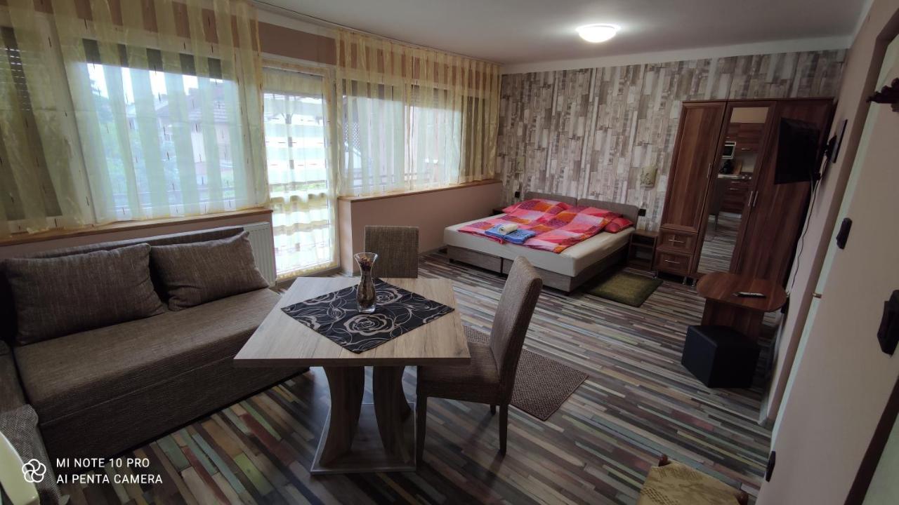 Apartman Edit Harkány Eksteriør bilde